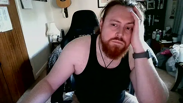 Hairy Guy30 online show from July 11, 2026, 7:25 pm