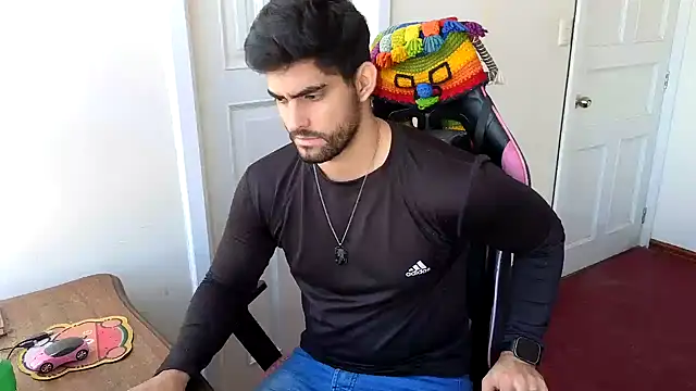 Jackyrose online show from December 14, 2025, 5:18 pm