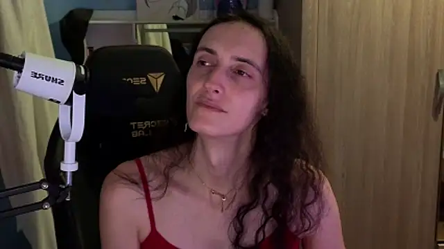 MemiKouki online show from February 17, 2026, 5:10 pm