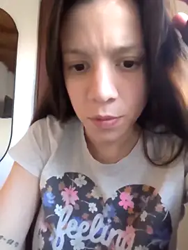 martinasool online show from October 25, 2025, 9:37 pm