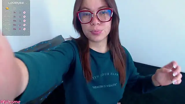 SharonR1 online show from September 23, 2025, 12:28 am