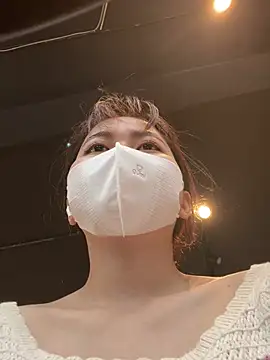 Snapshot of Lami_Mi chatting on March 10, 2025, 7:00 am Lami Mi online show from March 10, 2025, 7:00 am