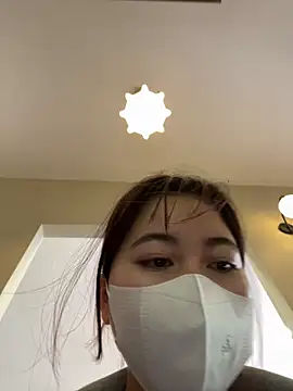 Snapshot of Lami_Mi chatting on March 5, 2025, 7:27 am Lami Mi online show from March 5, 2025, 7:27 am