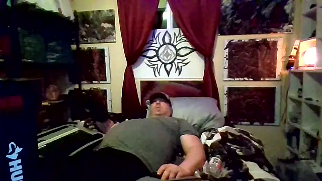 Mic Oxinner online show from December 5, 2025, 9:19 am