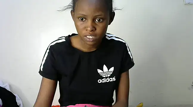 Kasweet Lee online show from March 7, 2025, 3:18 pm