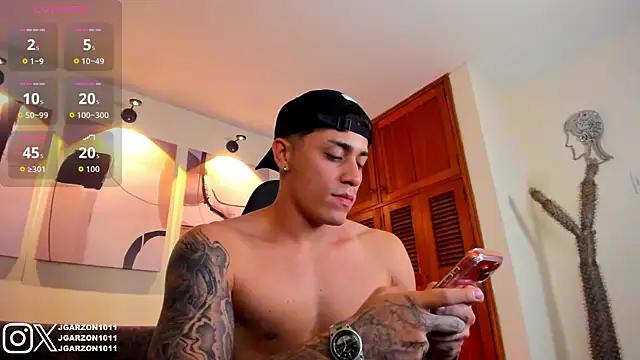  joansoto online show from April 15, 2026, 3:16 pm