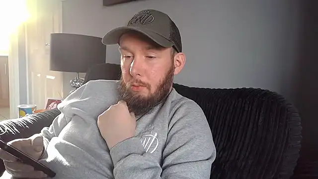 Chubbydan online show from December 4, 2024, 12:30 pm