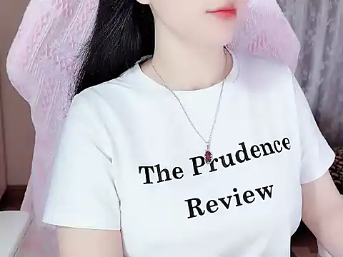 Snapshot of _Lygn__ chatting on October 25, 2025, 10:03 am Lygn online show from October 25, 2025, 10:03 am