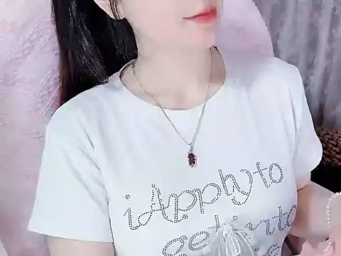 Snapshot of _Lygn__ chatting on October 26, 2025, 10:15 am Lygn online show from October 26, 2025, 10:15 am