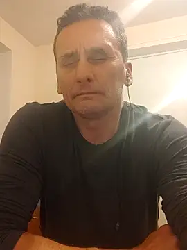 Viause Kentauelle online show from February 25, 2025, 6:44 pm