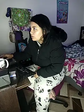 yournaughtyandsexyprinces online show from October 16, 2025, 11:18 am