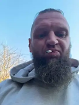 donhulio482 online show from March 3, 2026, 3:19 pm