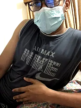 Zeuhorny online show from November 3, 2025, 7:50 pm