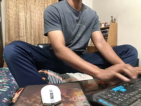 Zeuhorny online show from December 5, 2024, 6:49 pm