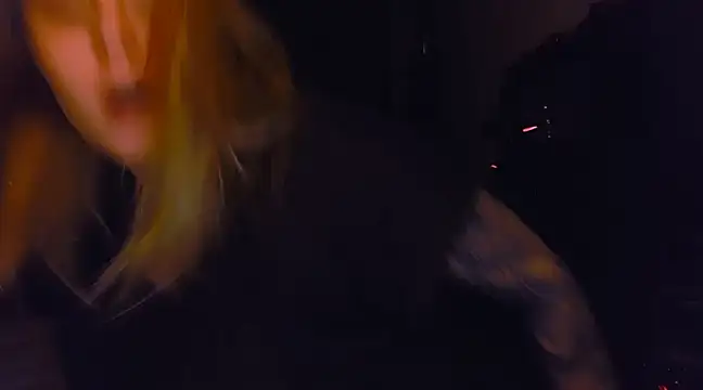 VoluptuousDreams online show from December 21, 2024, 2:37 pm