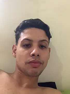 matheuszk 007 online show from July 22, 2026, 5:37 pm