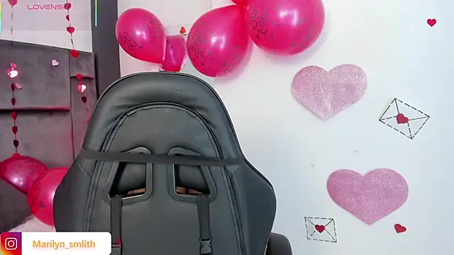 MarilynSmIith online show from February 14, 2026, 12:16 pm