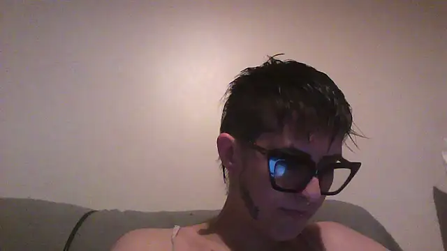 Snapshot of nickfxx chatting on October 23, 2025, 12:09 am nickfxx online show from October 23, 2025, 12:09 am