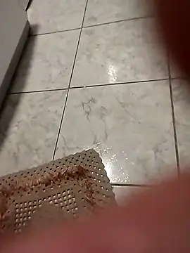 danielsafado222 online show from December 16, 2025, 3:33 am