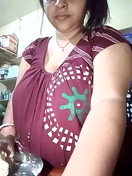 Payel-sharma online show from February 27, 2025, 4:32 pm