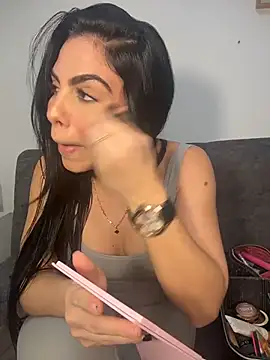 Snapshot of valecruz903 chatting on November 15, 2025, 11:09 pm valecruz903 online show from November 15, 2025, 11:09 pm