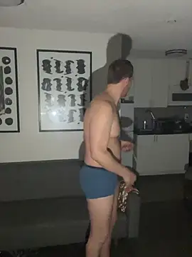 Snapshot of TheOnlyTwinTowers chatting on February 28, 2026, 7:08 am TheOnlyTwinTowers online show from February 28, 2026, 7:08 am