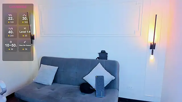 Paradise boy s online show from October 21, 2025, 9:47 pm