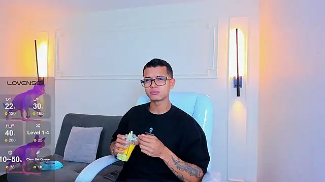 Paradise boy s online show from February 14, 2026, 12:49 pm