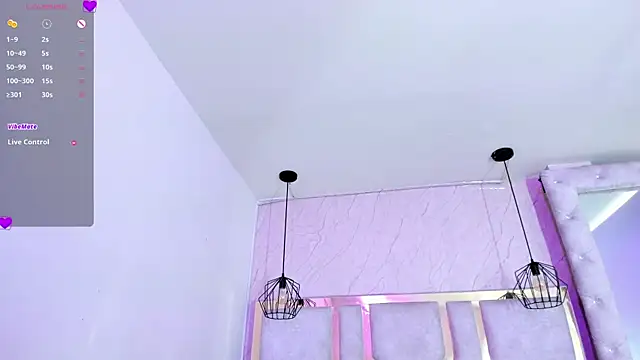 Snapshot of dayana_harlow2 chatting on December 15, 2025, 8:14 pm dayana harlow2 online show from December 15, 2025, 8:14 pm