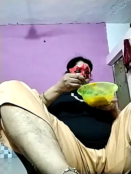 Snapshot of Ruksar-Pathan chatting on March 21, 2025, 6:07 pm Ruksar-Pathan online show from March 21, 2025, 6:07 pm