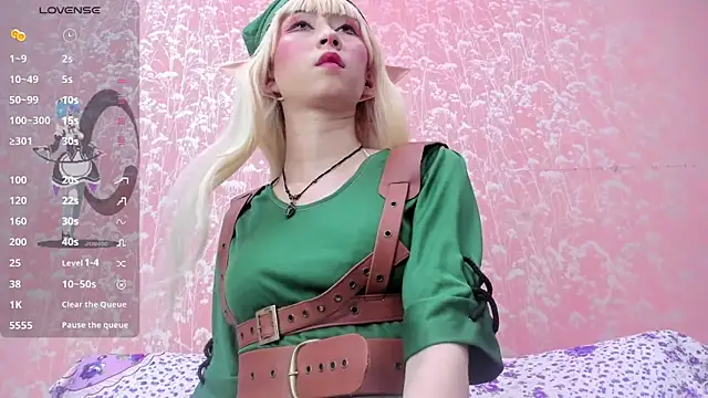 Snapshot of NEZUKO_MITSURI chatting on May 11, 2026, 5:43 pm NEZUKO MITSURI online show from May 11, 2026, 5:43 pm