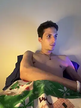 CamiloXx04 online show from April 22, 2026, 4:19 am