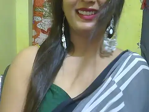 Snapshot of Model-Tanya chatting on February 10, 2025, 10:53 am Model-Tanya online show from February 10, 2025, 10:53 am