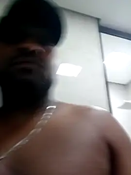 Snapshot of Beto0815 chatting on February 8, 2026, 6:05 pm Beto0815 online show from February 8, 2026, 6:05 pm