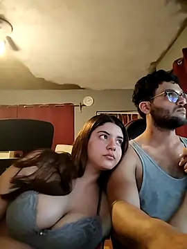 Snapshot of Carandrew chatting on February 14, 2026, 4:13 am Carandrew online show from February 14, 2026, 4:13 am