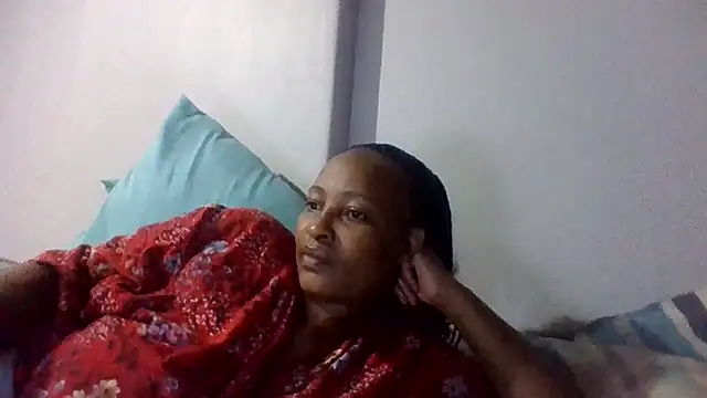 BabeAssXX online show from October 12, 2025, 4:08 pm