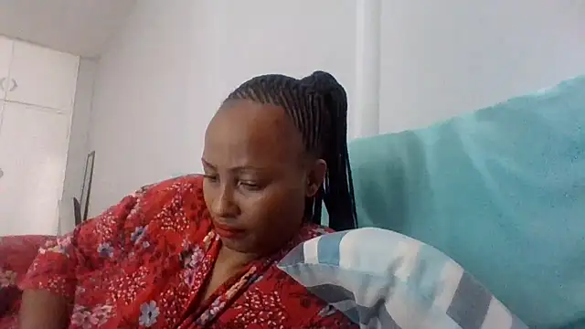 BabeAssXX online show from February 11, 2026, 11:43 am