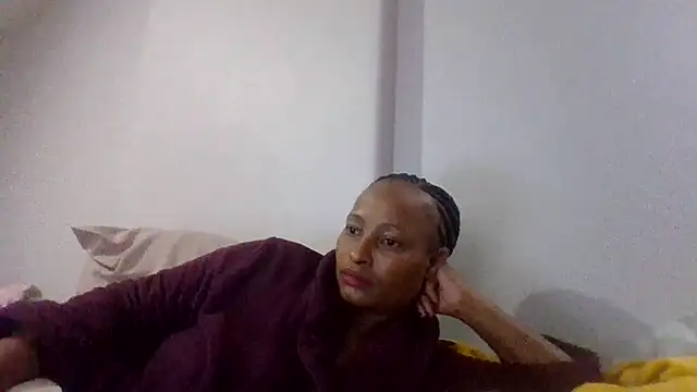 BabeAssXX online show from March 3, 2026, 2:13 pm