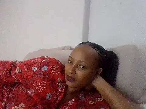 BabeAssXX online show from October 28, 2025, 2:38 pm