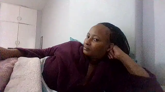 BabeAssXX online show from October 11, 2025, 5:41 am