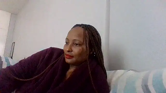 BabeAssXX online show from April 9, 2026, 7:47 am