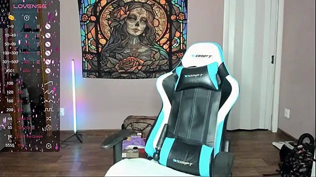 Project hisoka online show from December 3, 2025, 4:02 am