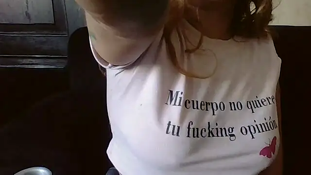 Jennxdolls online show from January 21, 2025, 1:21 pm