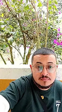 IssaandNeron sex online show from September 9, 2025, 5:22 pm