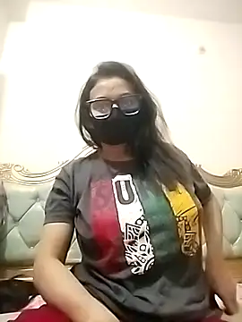 Snapshot of Lovely_Pragati chatting on January 14, 2026, 7:12 am Lovely Pragati online show from January 14, 2026, 7:12 am