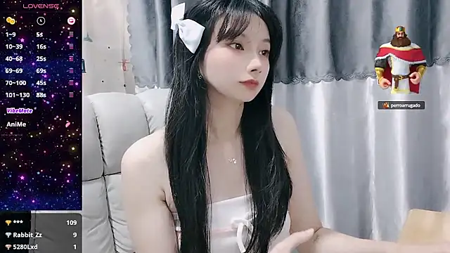 Snapshot of Nery_Asian chatting on March 12, 2025, 5:35 am Nery Asian online show from March 12, 2025, 5:35 am