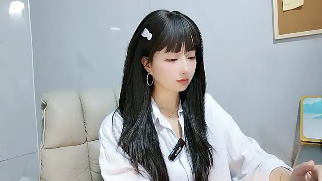 Snapshot of Nery_Asian chatting on September 25, 2025, 5:02 am Nery Asian online show from September 25, 2025, 5:02 am