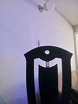 sofia playful online show from October 21, 2025, 7:13 pm