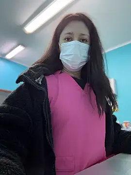 Snapshot of Reinacatchile chatting on July 30, 2026, 3:00 pm Reinacatchile online show from July 30, 2026, 3:00 pm