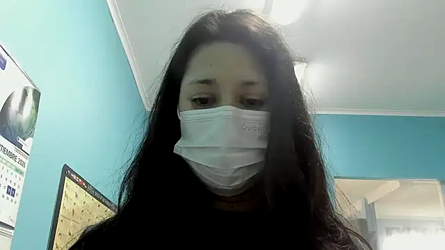 Snapshot of Reinacatchile chatting on July 18, 2026, 2:47 pm Reinacatchile online show from July 18, 2026, 2:47 pm